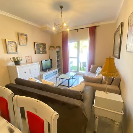 Апартаменты People Homes Bajo Guia